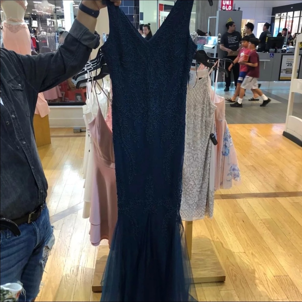 Prom Dress - Picture 3 of 4